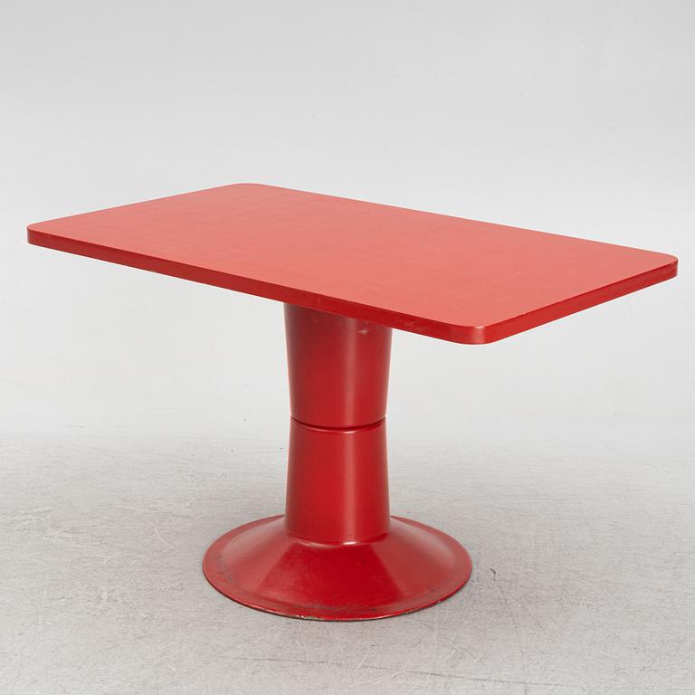 Yrjö Kukkapuro, a "Saturnus" table, Hiami, 1970's.