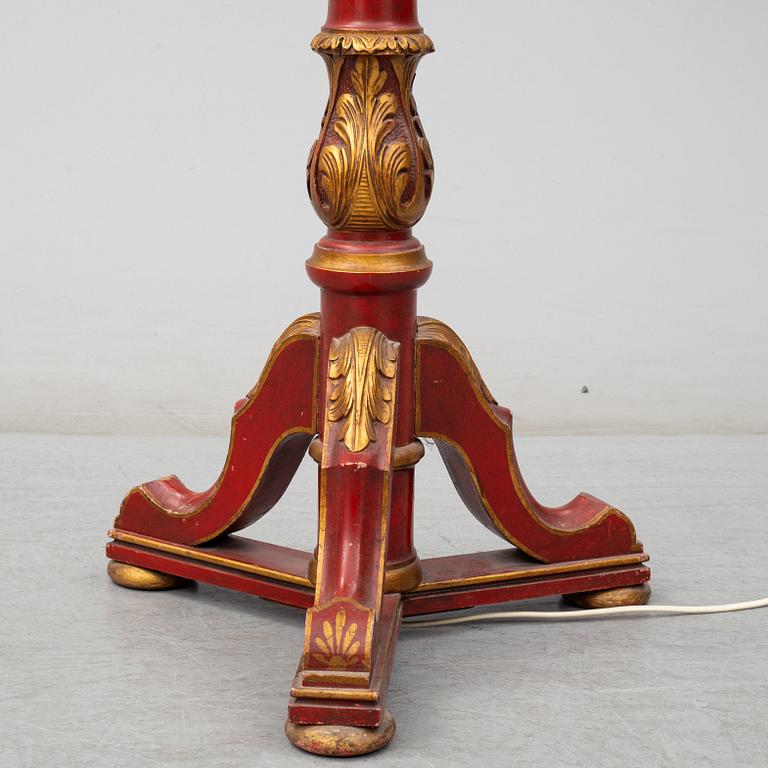 GOLVLAMPA, 1900-talets första hälft.