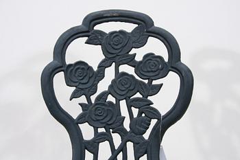 TRÄDGÅRDSMÖBLER, 4 delar, gjutjärn, 2000-tal.