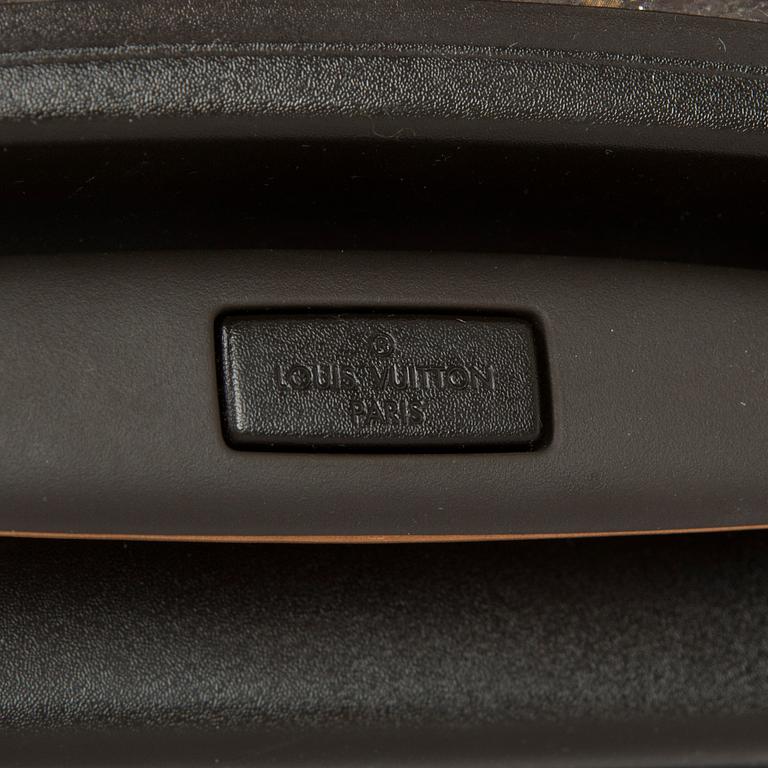Louis Vuitton, resväska, "Pegase 55".