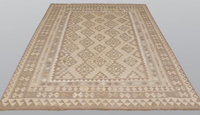 A carpet, kilim, ca 303 x 203 cm.