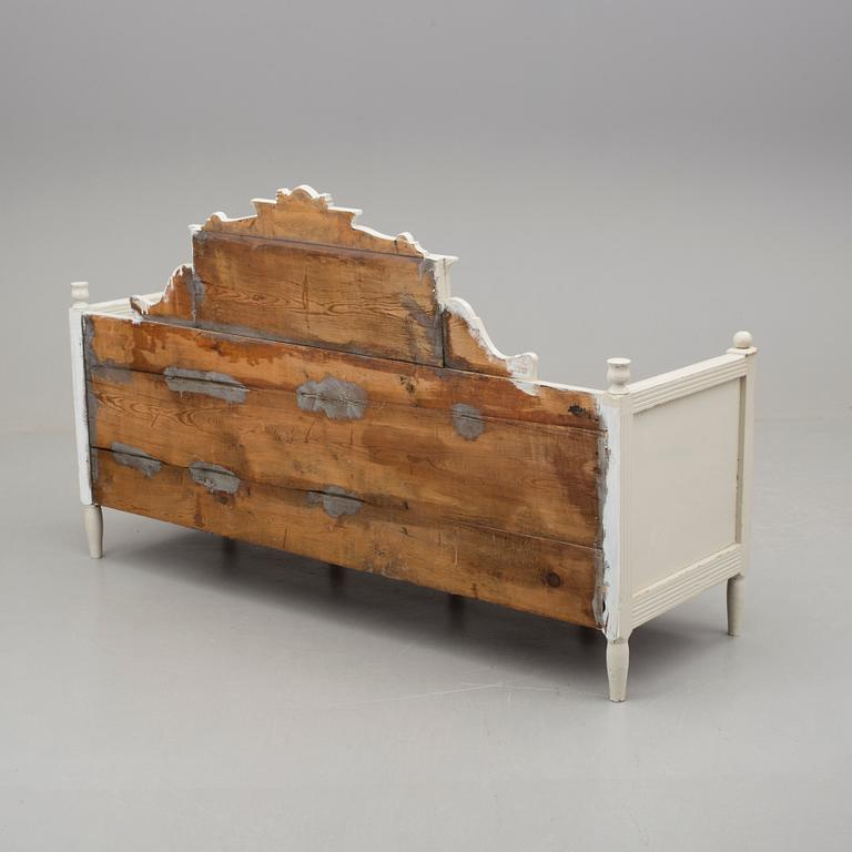 UTDRAGSSOFFA, gustaviansk stil, Hälsingland, 1800-talets mitt.