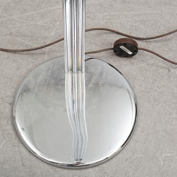 GOLVLAMPOR, ett par, "OS-lampan", Anders Pehrson, Ateljé Lyktan, Åhus, 1900-talets andra hälft.