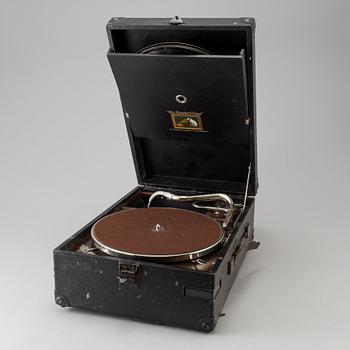 A TRAVEL Gramofon, His Master's Voice, early 20th century.