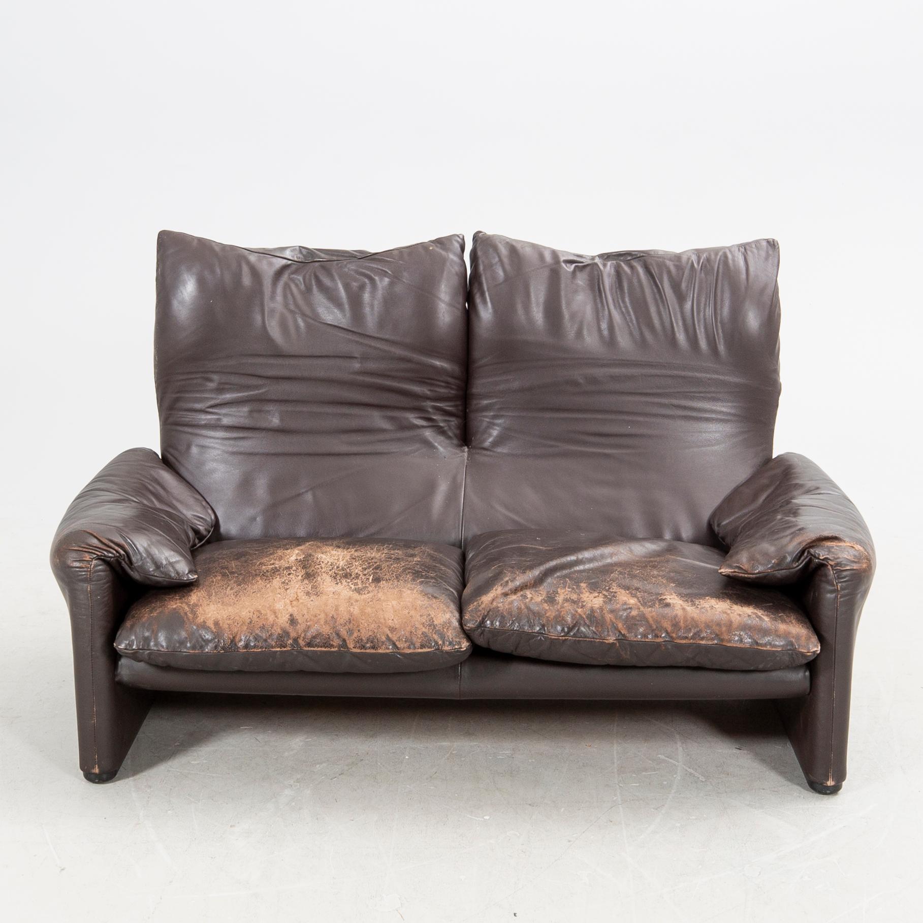 Vico Magistretti, sofa "Maralunga" for Cassina designed in 1973.