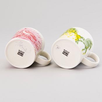 HEINI RIITAHUHTA, mukeja, 2 kpl, posliinia, "Love" ja "Happy", Arabia Finland. Signeeratut.