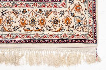 Carpet, Isfahan, 150 x 250 cm.