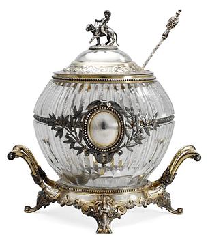 751. BÅLSKÅL MED LOCK OCH SLEV, silver och glas, sent 1800-tal.