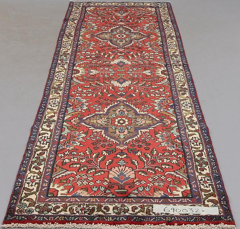 MATTA, Mehraban, ca 290 x 80 cm.