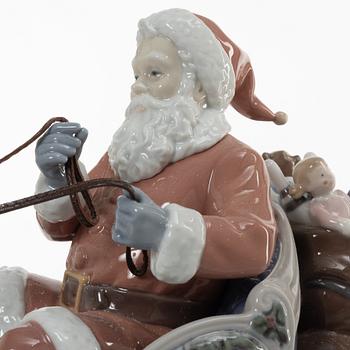 Alfredo Llorens, "Santa's midnight ride", Lladró, Spain.