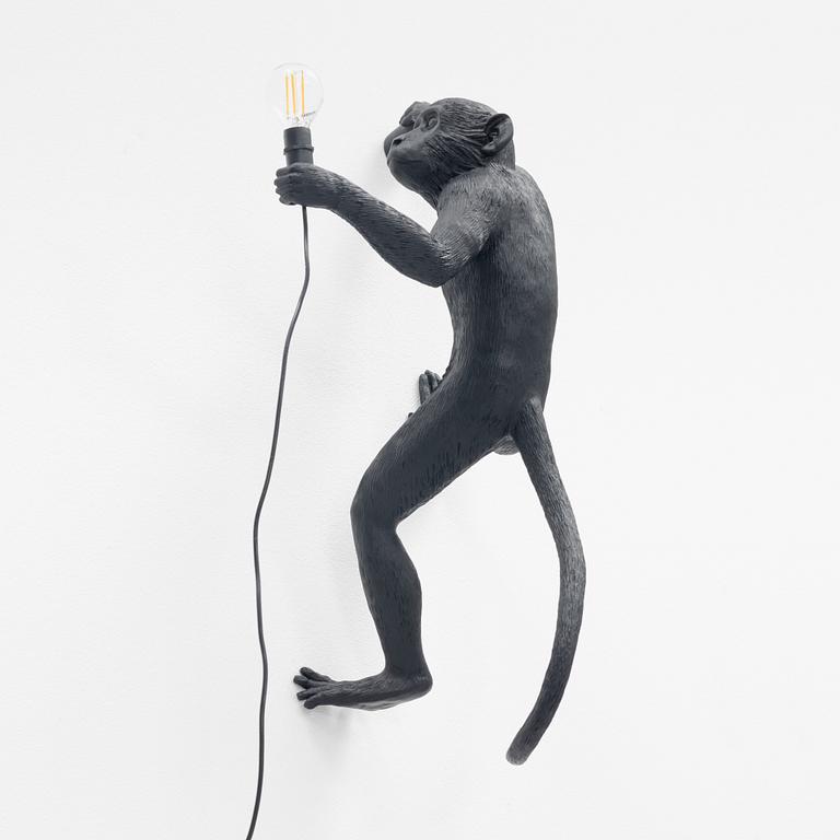 Marcantonio Raimondi Malerba, vägglampa, "Monkey Lamp", Seletti, Italien.