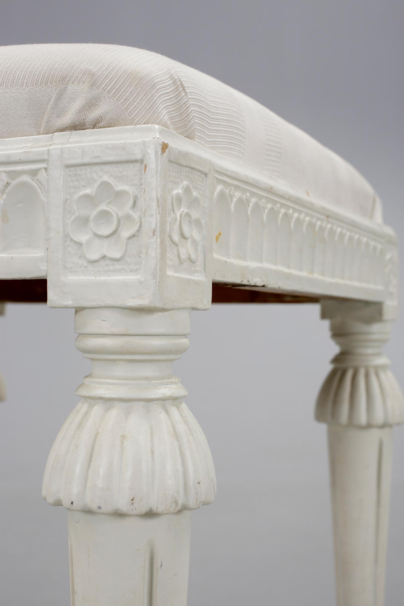 TABURETT, gustaviansk stil, 1900-talets början.