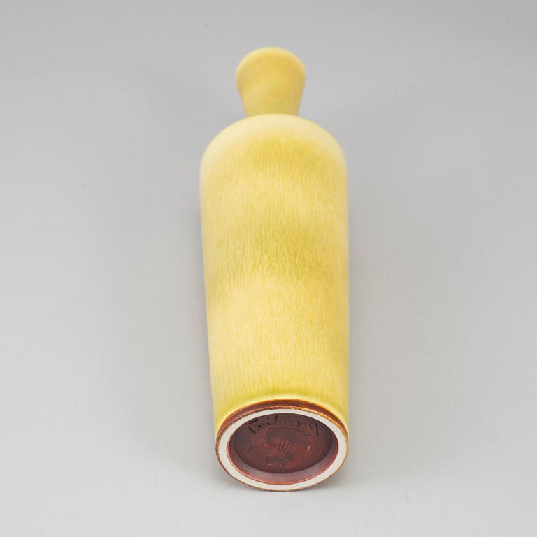 BERNDT FRIBERG, a stoneware vase, Gustavsberg studio, Sweden, 1962.