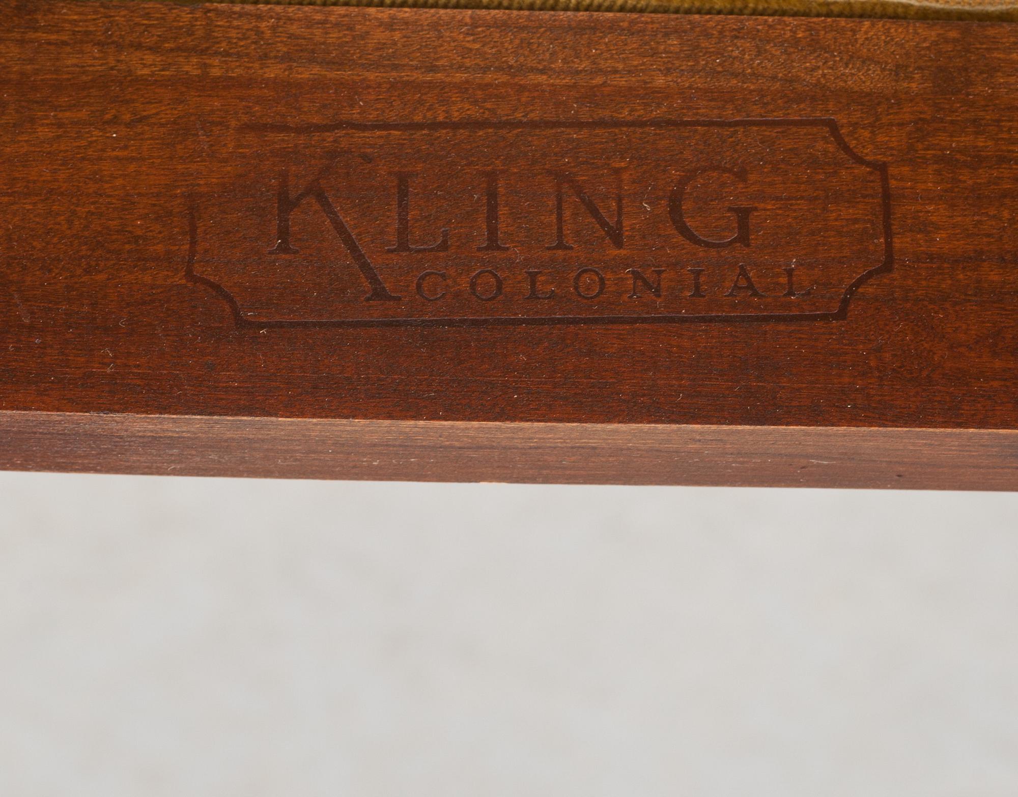 MATSALSMÖBLEMANG, 9 delar, rokokostil, 1900-talets andra hälft.