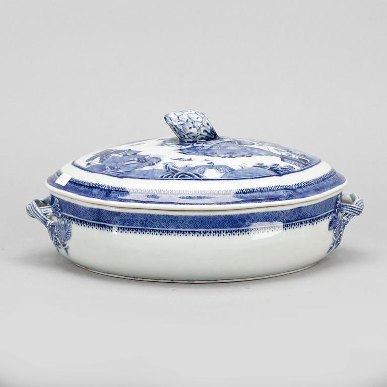 TERRIN, porslin, Kina, Qingdynasin, Jiaqing (1796-1820).