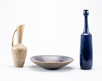 SKÅLFAT, VAS samt KANNA, stengods bl a Elsi Borelius och Gunnar Nylund.