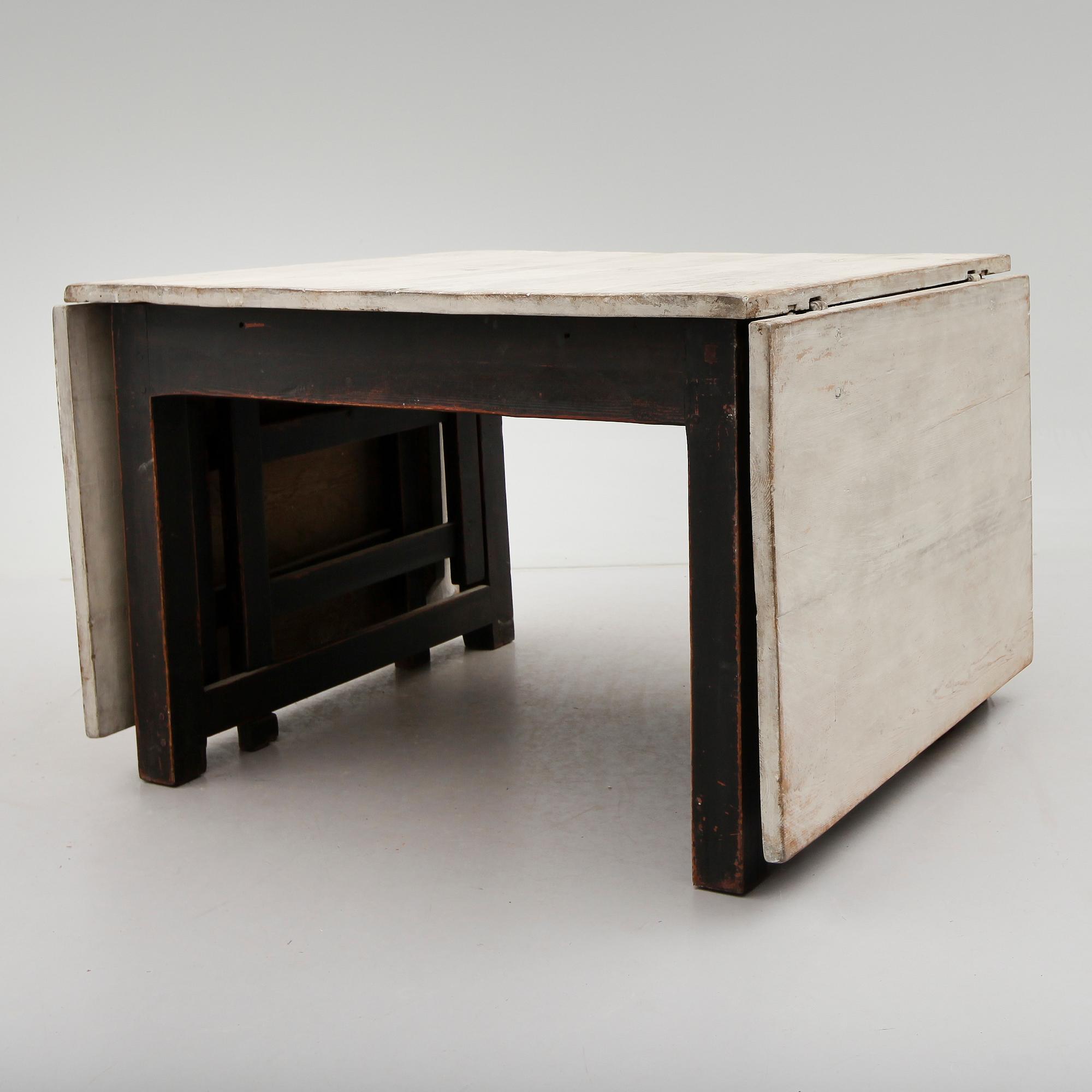 SLAGBORD, 1800-talets första hälft.