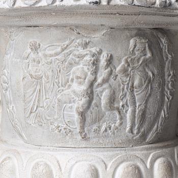 A Swedish Baroque urn, ca 1700.