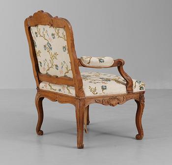 A French Régence 18th century armchair.