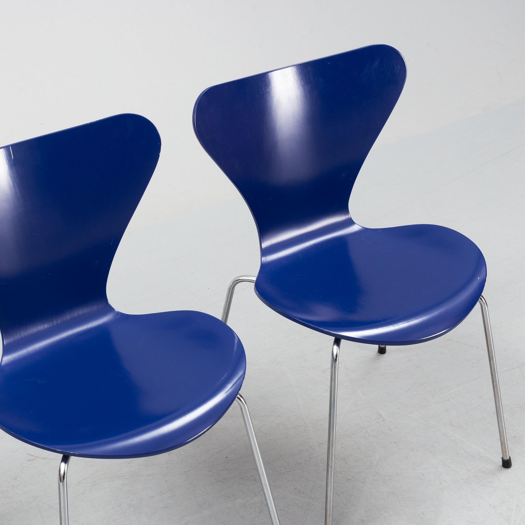 A set of four "Sjuan" chairs, Arne Jacobsen for Fritz Hansen, Denmark, 1989.
