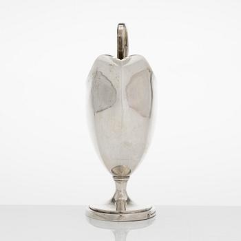 Joseph Hirschvogel, A silver cream jug, silver, Stuttgart around 1800.