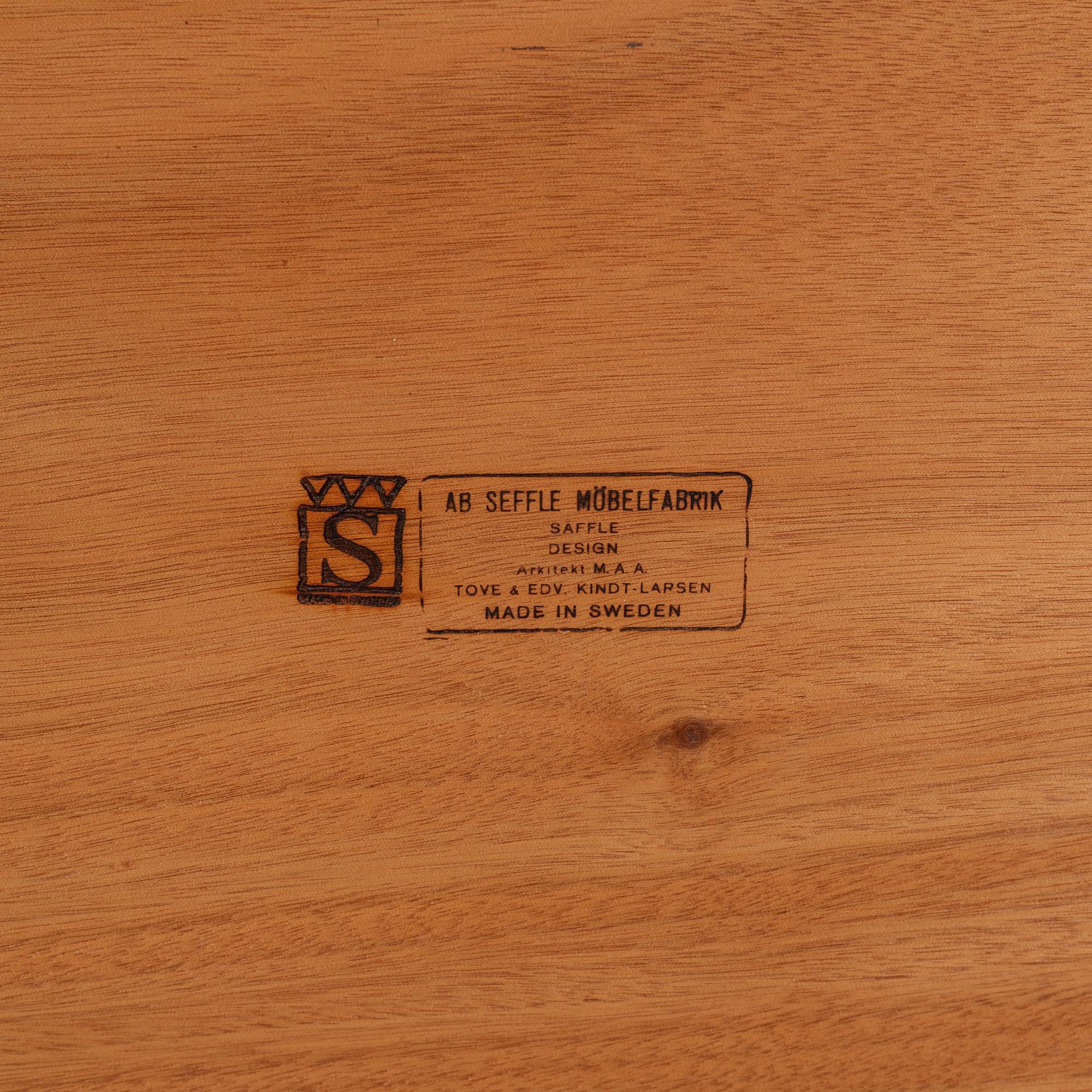 A teak coffee table by Tove & Edvard Kindt-Larsen, Seffle, 1960's.