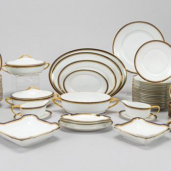Ruoka-astiasto, 127 osaa, posliinia, "Botticelli" Rosenthal Selb Bavaria, ja Hutschenreuther, Saksa 1900-luvun puoliväli.