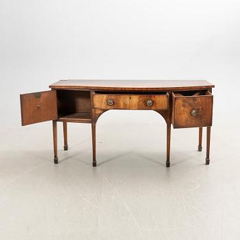 Sideboard, England, first half of the 20th century.
