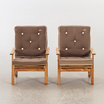 ELSA STACKELBERG, ett par fåtöljer för Fri Form.