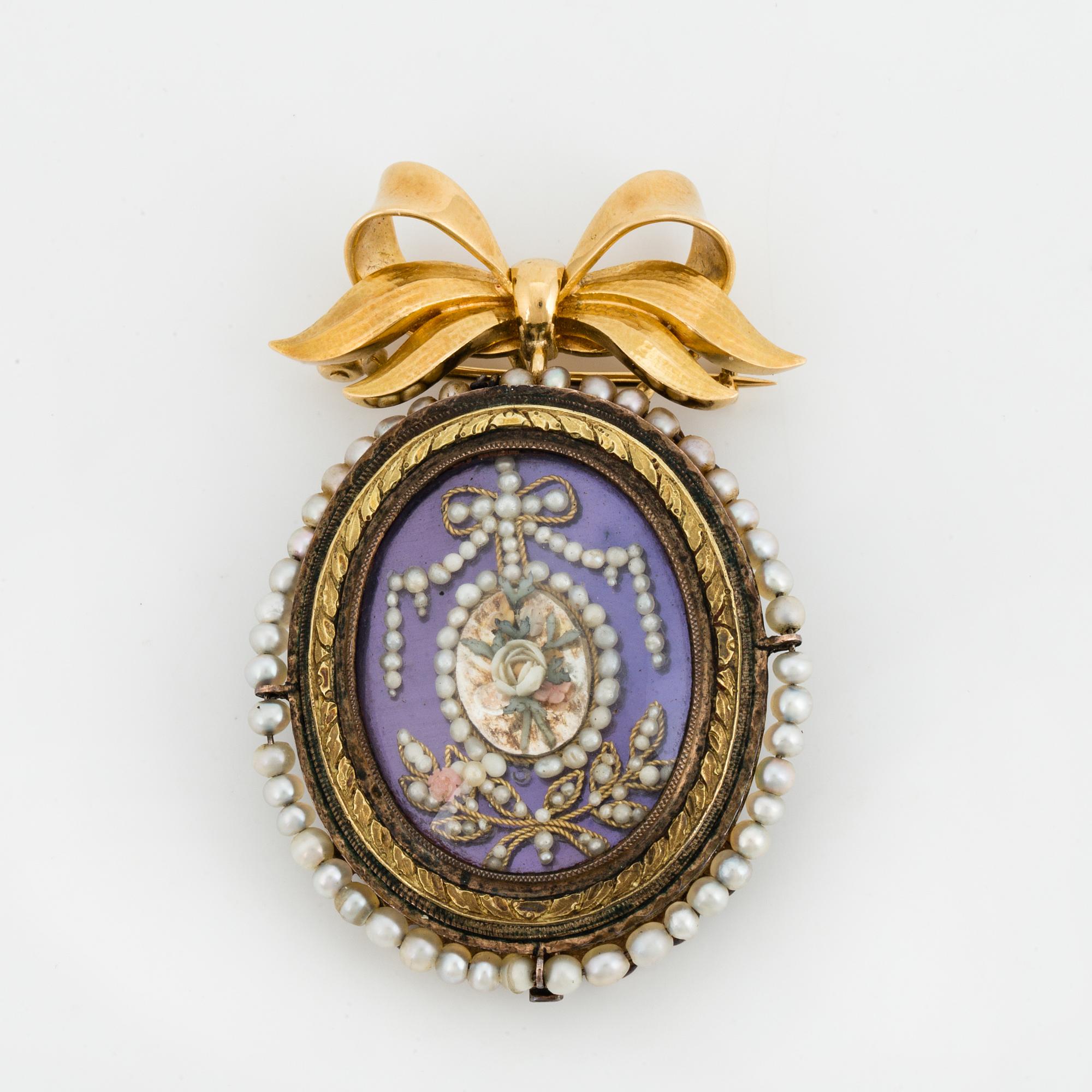 BROSCH, med rosett i 18K guld, Strömdahl,