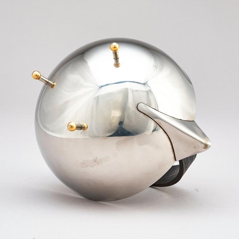 Richard Sapper, & Carsten Jörgensen, a water- and tea boiler, Alessi and Bodum, late 20th century.