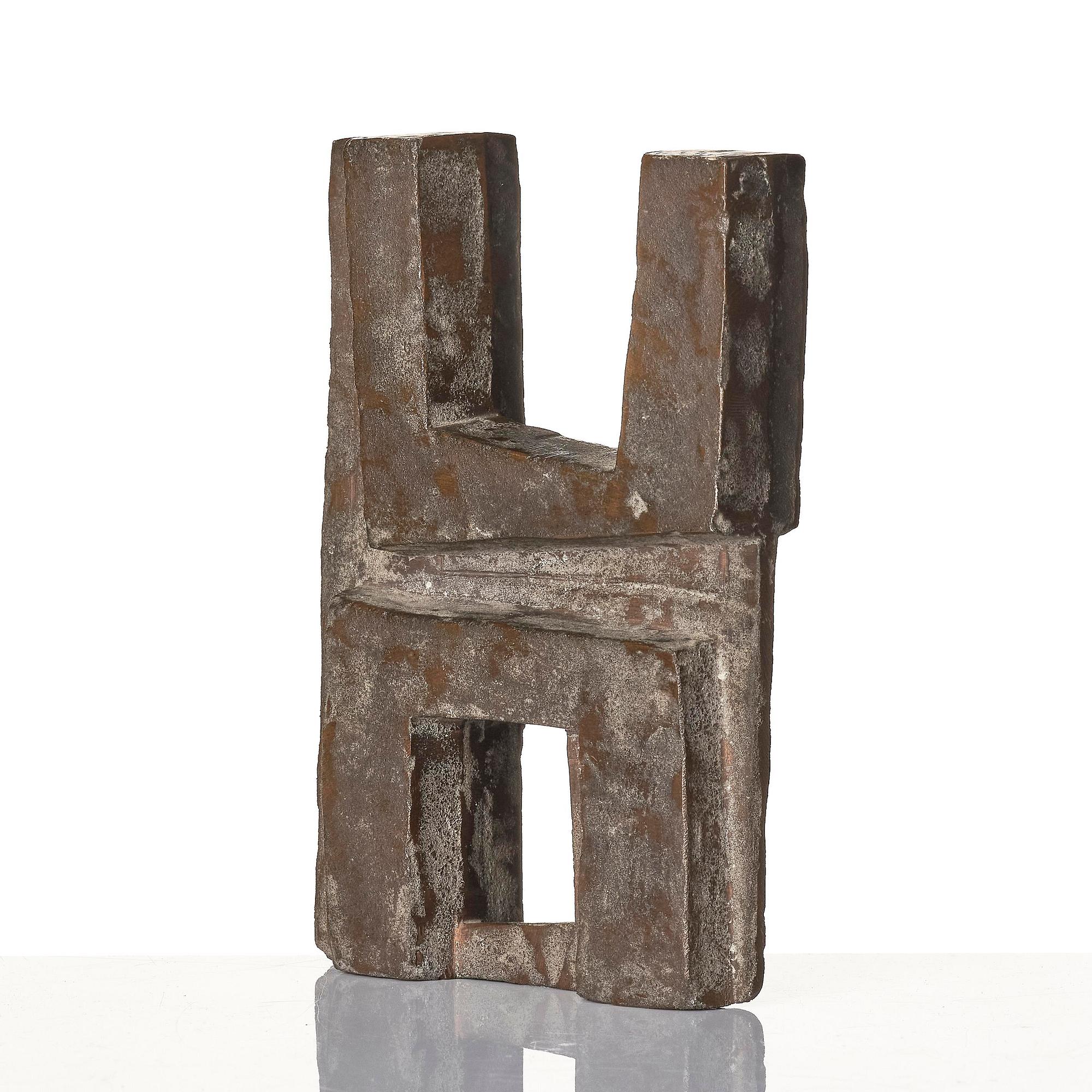 Robert Adams, "Rectangular Bronze Form No. 1".
