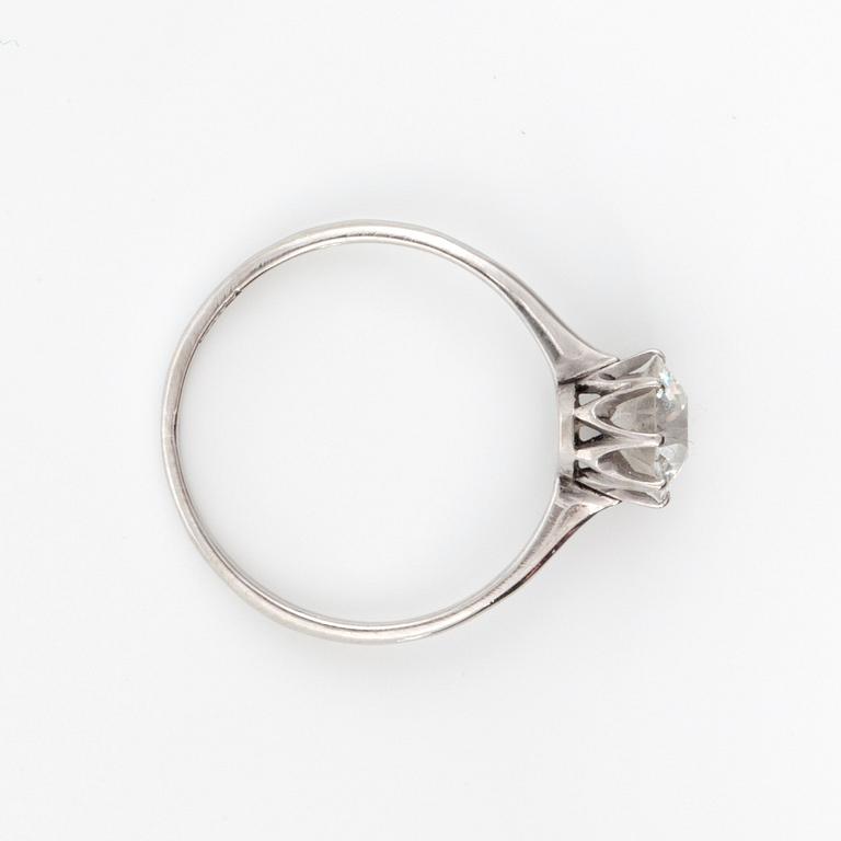 A ca 0.95 ct old-cut diamond ring. Quality circa I/SI.