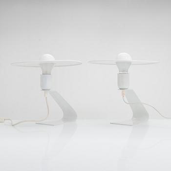 A pair of 1980s table lights.