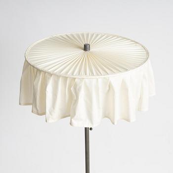 Uno Åhrén, golvlampa, modell "448", Firma Svenskt Tenn, Stockholm, 1930.