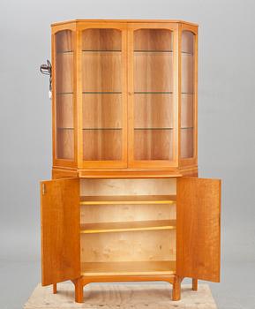 VITRINSKÅP, "Undantaget", Carl Malmsten.