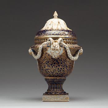 A Meissen potpurri vase, 18th Century.