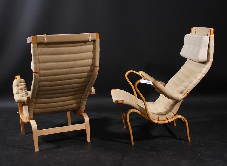 FÅTÖLJER, ett par, "Pernilla", Bruno Mathsson.