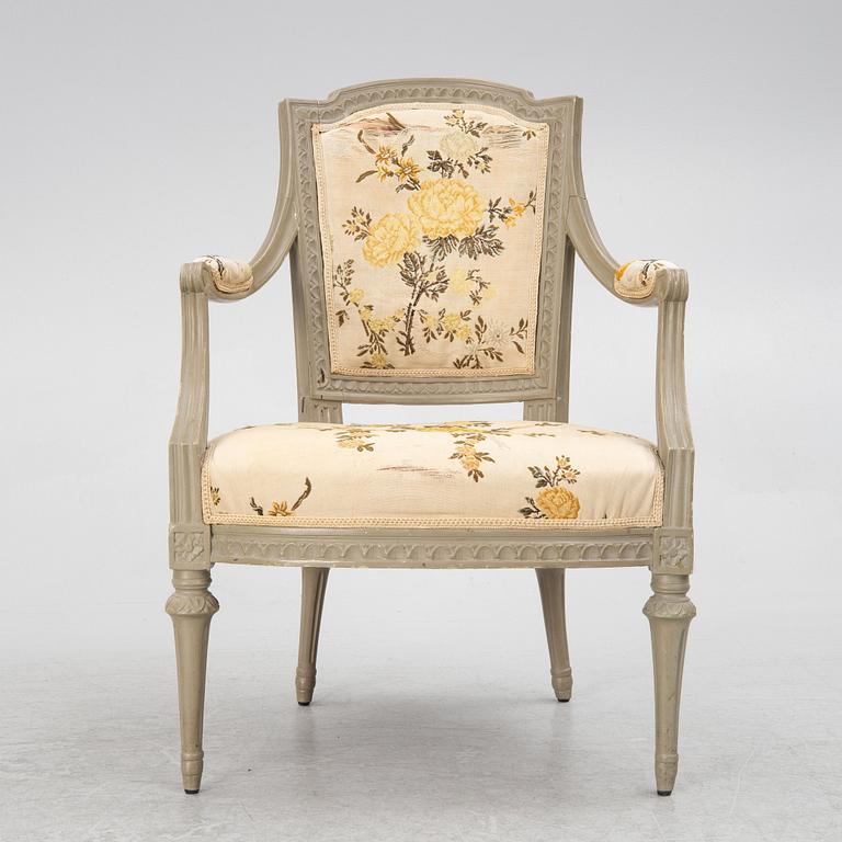A late Gustavian open-back armchair attributed to Johan Erik Höglander (master in Stockholm 1777-1813).
