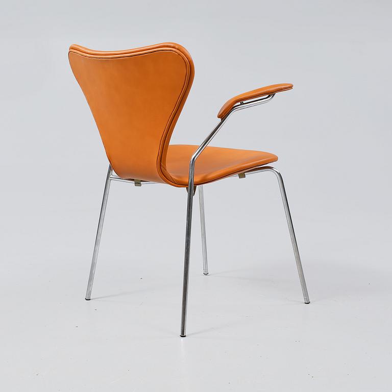 KARMSTOL, "Sjuan", Arne Jacobsen, Fritz Hansen, Danmark, 1973.