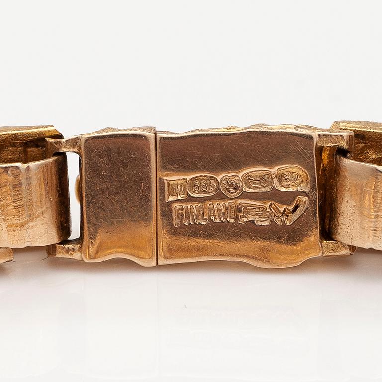 BJÖRN WECKSTRÖM, A 14K gold bracelet "Jotos". Lapponia 1971.