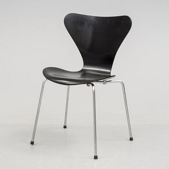 STOL, "Sjuan", Arne Jacobsen för Fritz Hansen, Danmark 1968.