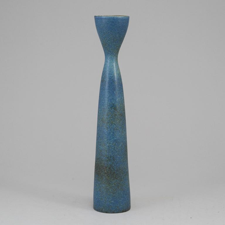 CARL-HARRY STÅLHANE, a stoneware vase, Rörstrand, Sweden, mid 20th century.