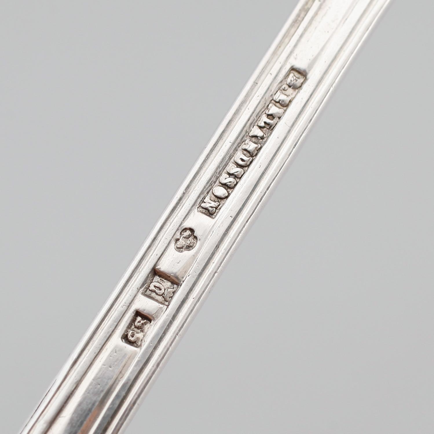 SILVERFÖREMÅL, 7 delar, bl a Danmark och Sverige, 1800-/1900-tal. Vikt ca 390 gram.
