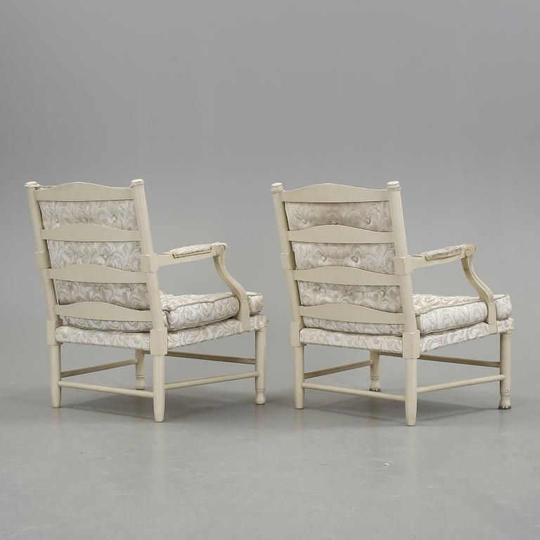 FÅTÖLJER, ett par, s k Gripsholmsmodell, 1900-tal.