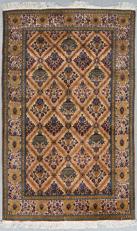 MATTA, Kashmir, 1900-talets slut. Ca 202 X 125 cm.