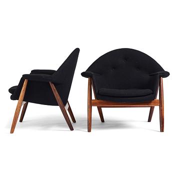 543. Danish Modern, a pair of easy chairs, 1950-60s.