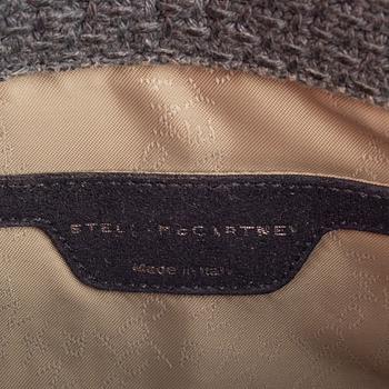 Stella McCartney, väska, "Grey Tweed Fabric Flap Bag".