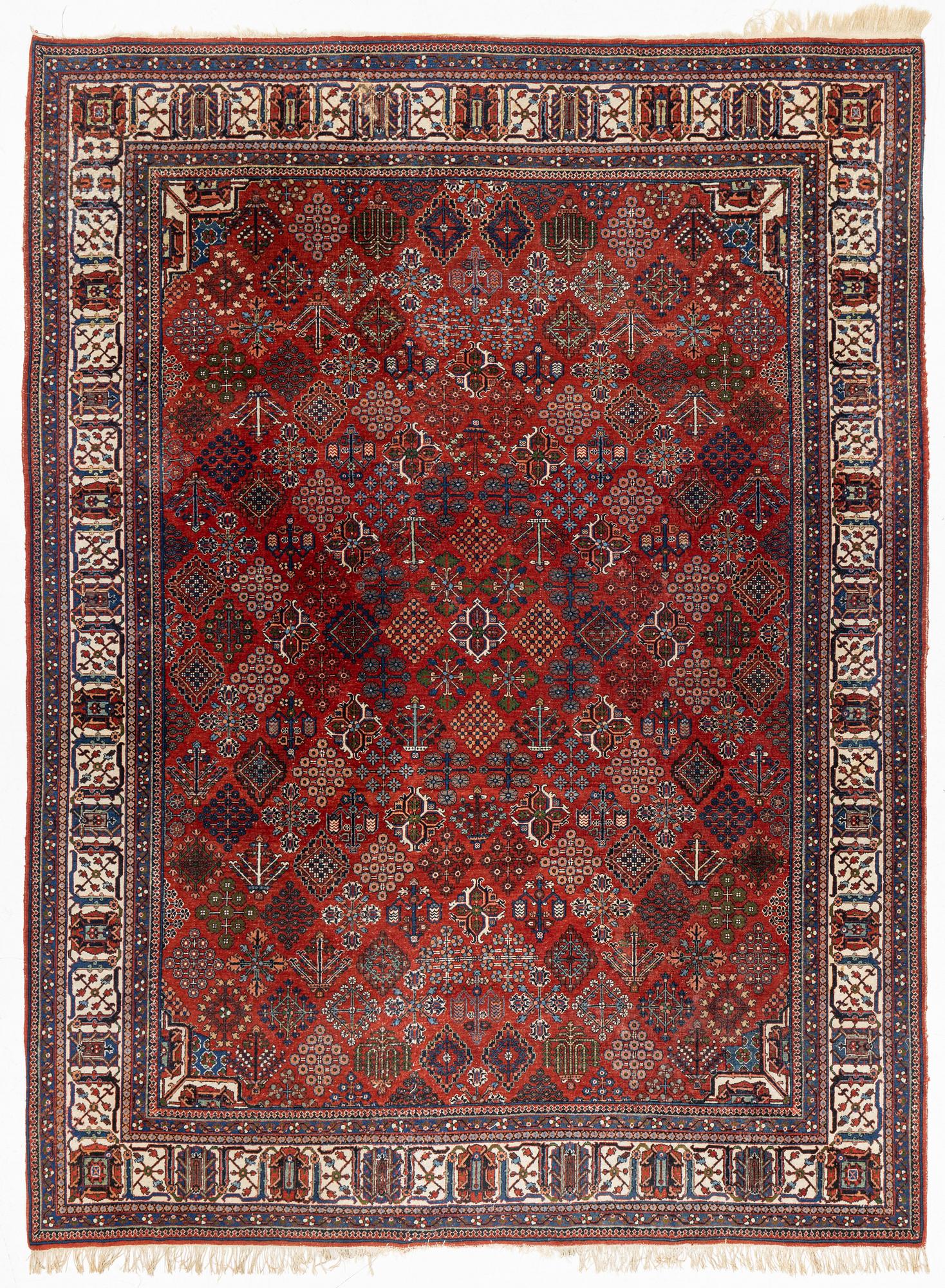 A carpet, possibly Bakhtiari, ca 309 x 230 cm.