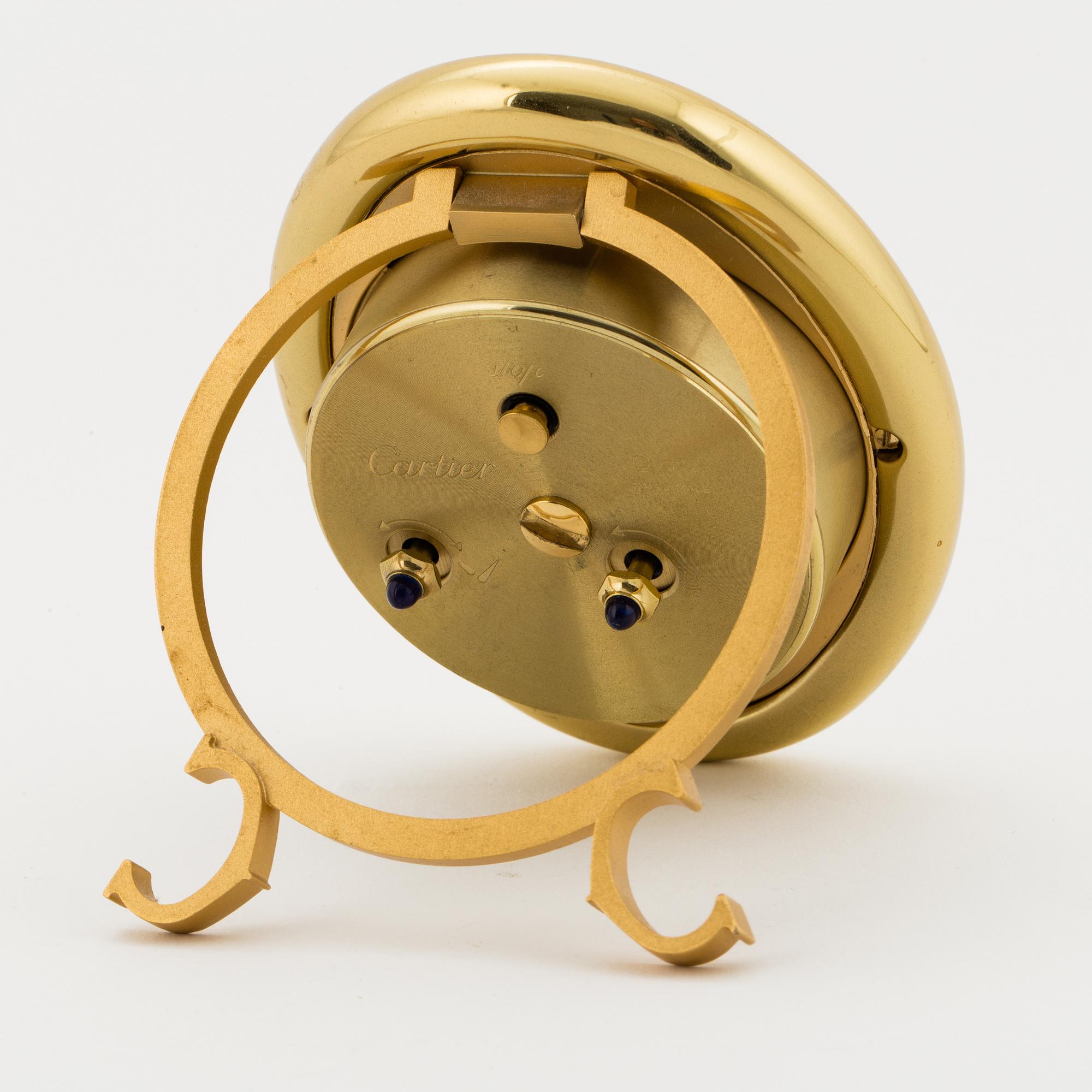 CARTIER, bordsur, 74 x 90 mm.